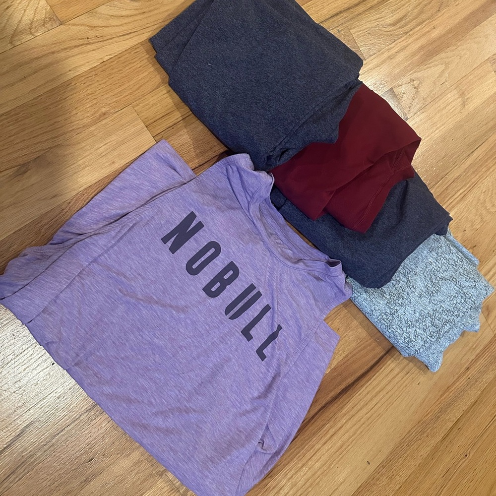 NOBULL Women's capri Leggings and muscle shirt size L bundle
